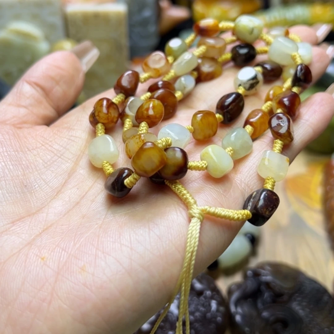 【闪购商品】蛇纹石玉颈饰未镶嵌