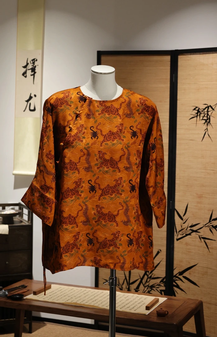 南油新中式虎镇五毒衬衫