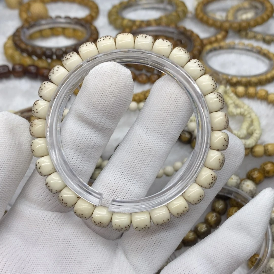 星月菩提吊坠Y*b石玉料