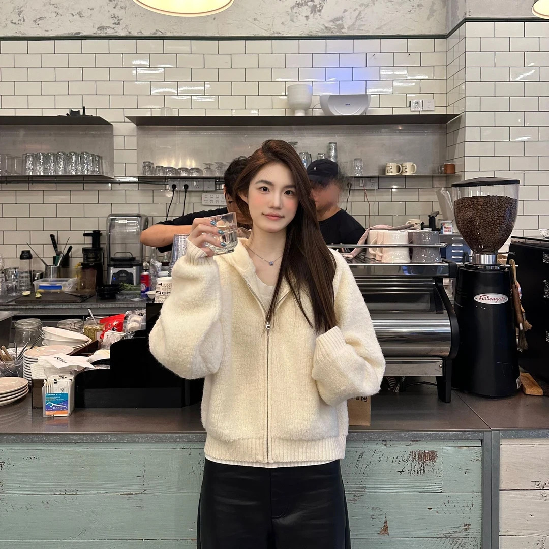 金饺子【小雪人】冬日小圈圈感重工款休闲连帽外套