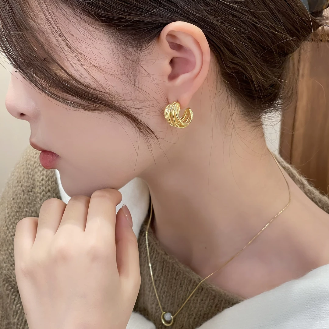 X982金色质感耳钉小众百搭雅丹风雅丹风