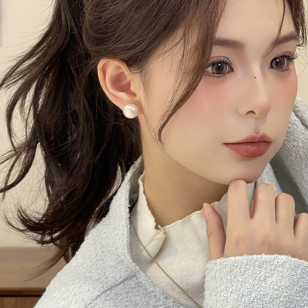 W529曼塔玫粉色珠珠耳钉复古气质