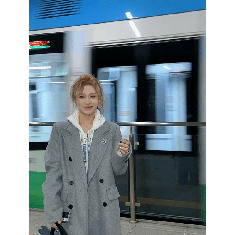 加厚毛呢春秋宽松中长款外套时尚双面2023黑色短款冬装格子
