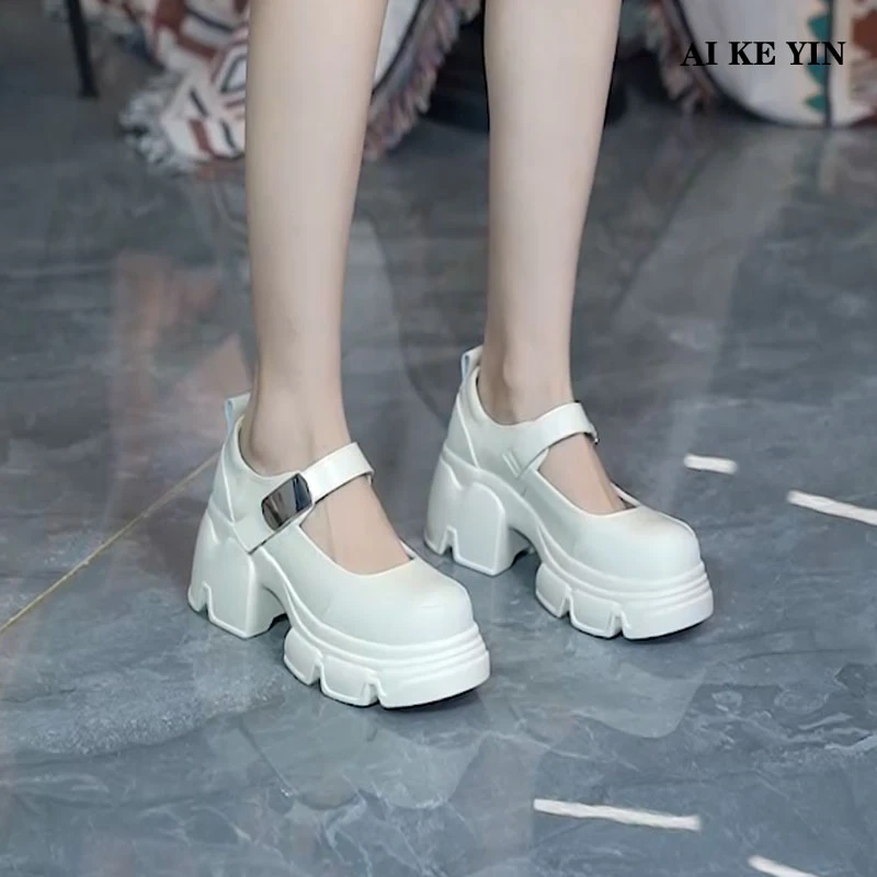 【艾珂茵】春季新款圆头厚底一字带金属扣松糕鞋复古百搭英伦风时尚