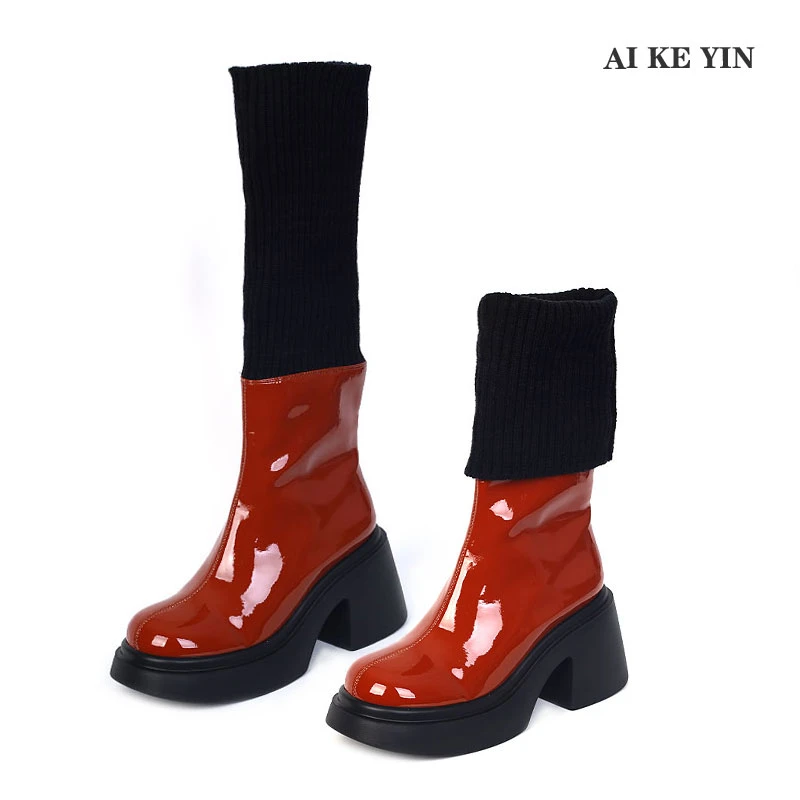 【艾珂茵】秋冬新款圆头厚底拼接百搭舒适时装靴时尚英伦风粗跟高跟