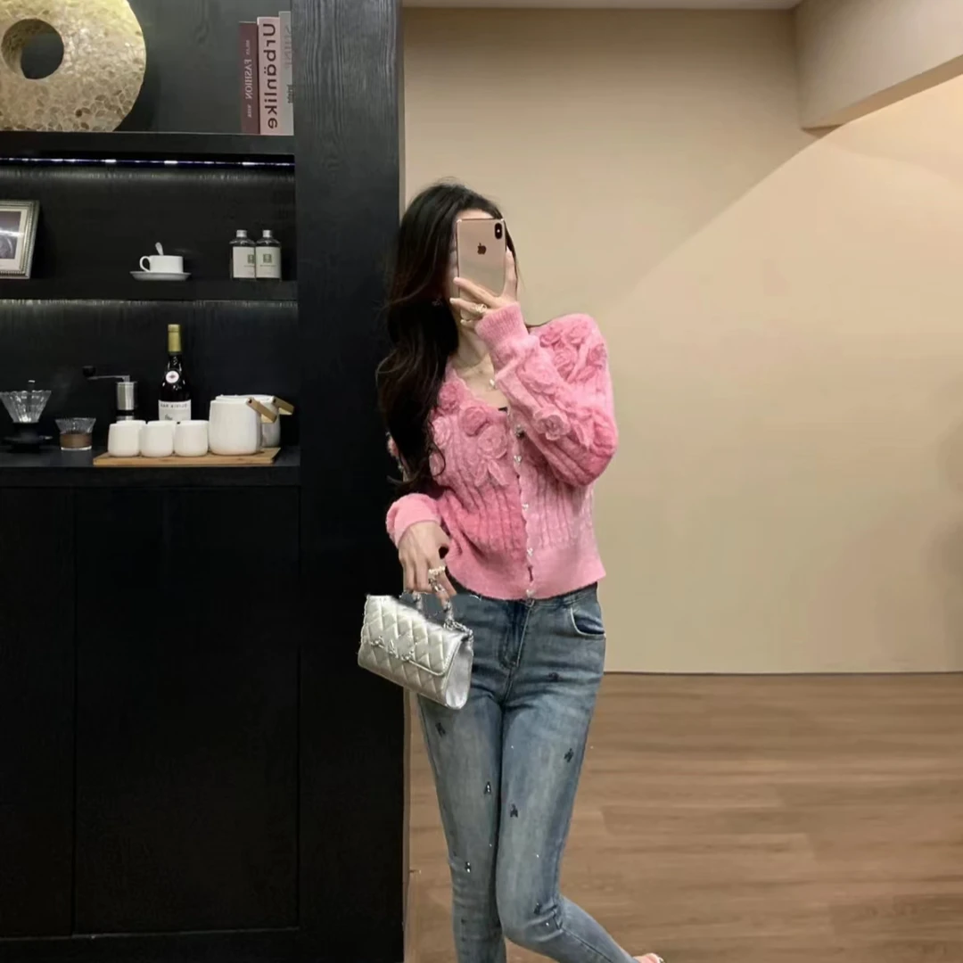 编号（085-D110）2024年秋冬新款，时尚个性气质针织款上衣01