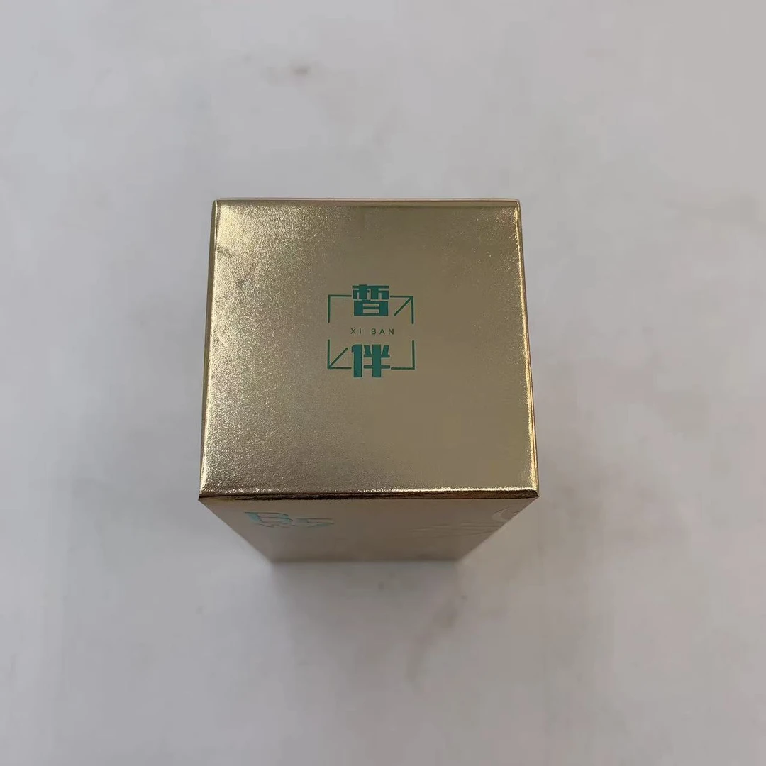 57867 B5滢润水感精粹油