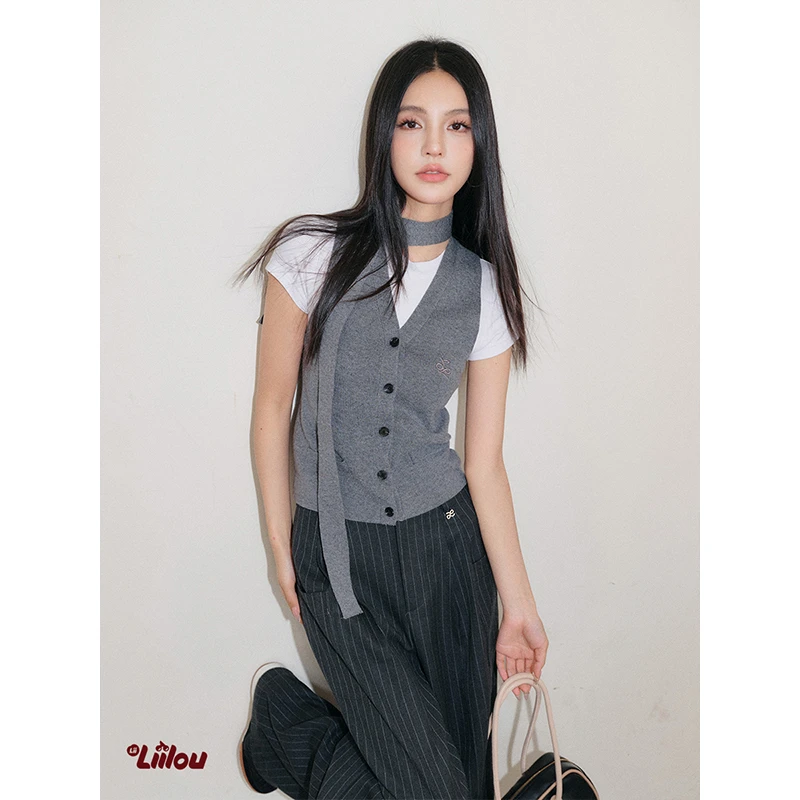 Liilou 知识分子 美利诺羊毛 烟墨灰V领飘带马甲