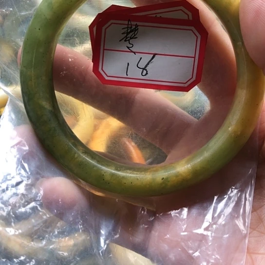 蛇纹石玉手镯合金琴