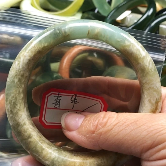 蛇纹石玉手镯未镶嵌青*