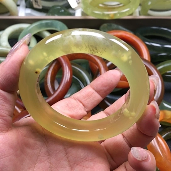 蛇纹石玉手镯合金I****D