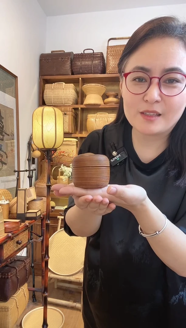 【闪购商品】手工竹雕波纹茶叶罐