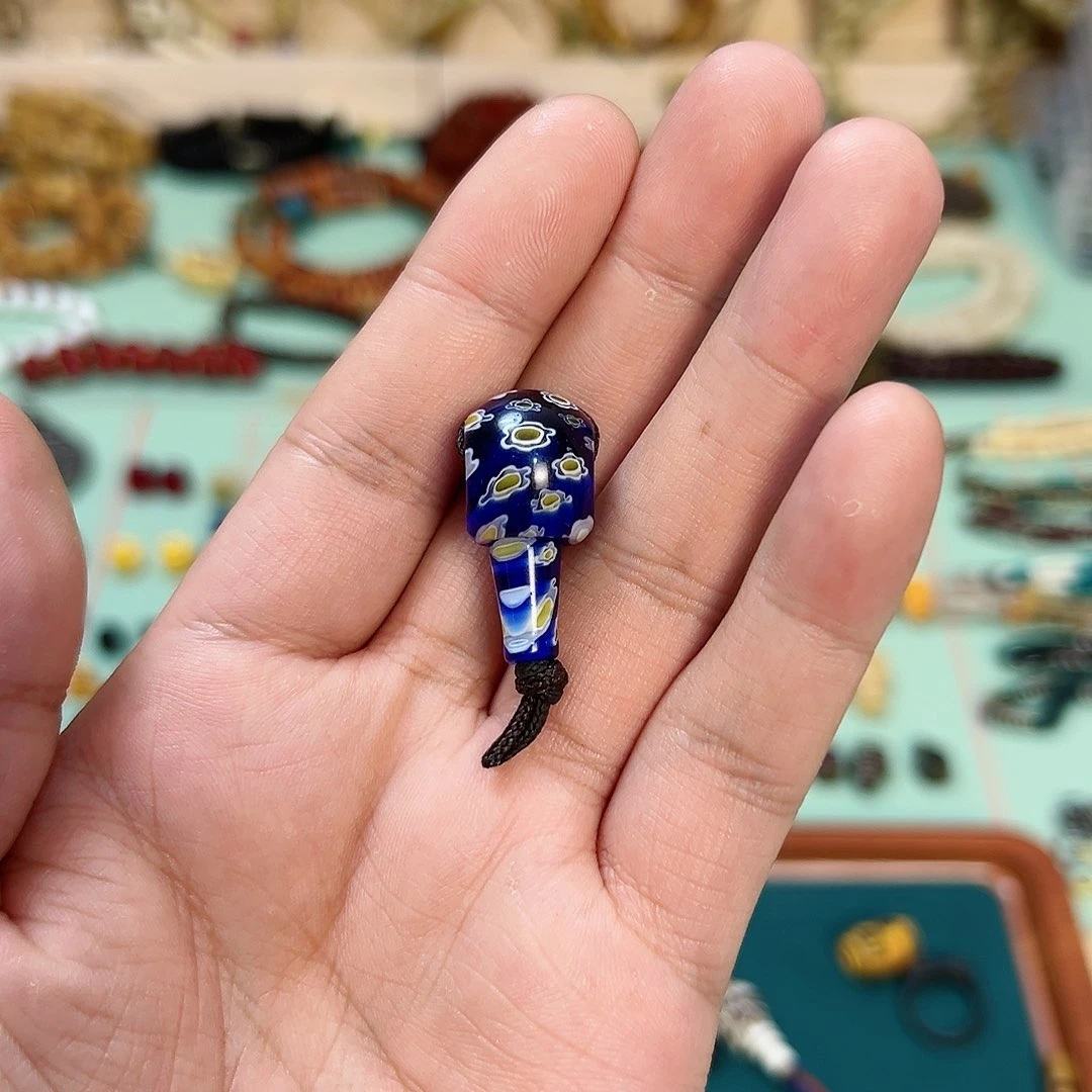 琉璃颈饰玛吉阿米直播间