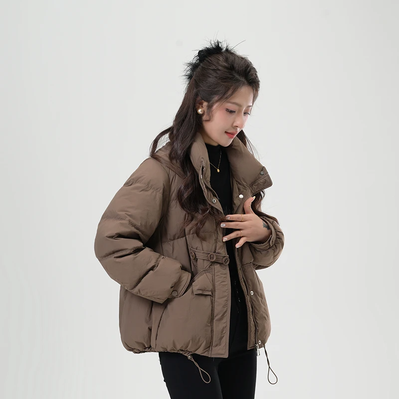 【主播 力推！】2024新款短款三粒扣中老年羽绒服女宽松百搭显瘦外套