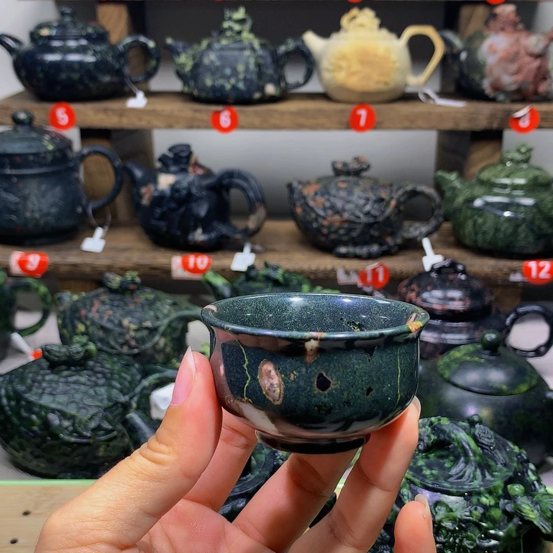 若**兮梅花石安山玉茶杯