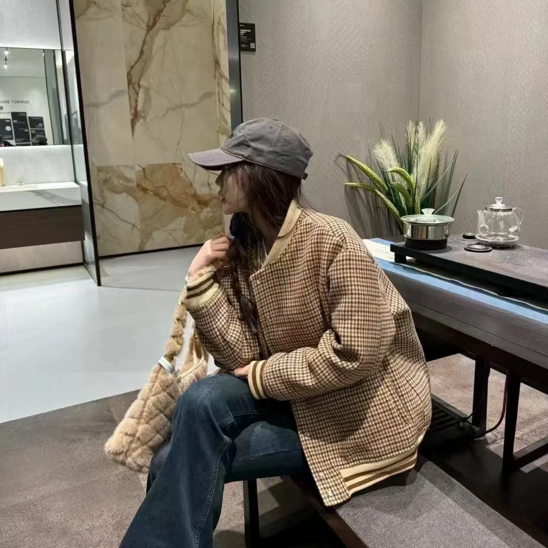 落地航班~雨雨棒球少女小格纹外套