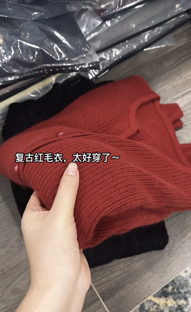 米蓝家名殿好品质显白复古红毛衣开衫151