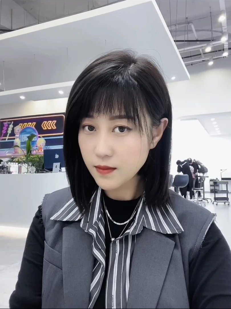 30厘米洋气减龄锁骨发女士全头套