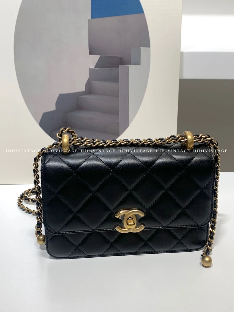 99新 Chanel/香奈儿 HIHI/21A黑金牛双金珠口盖包芯片款/10932076