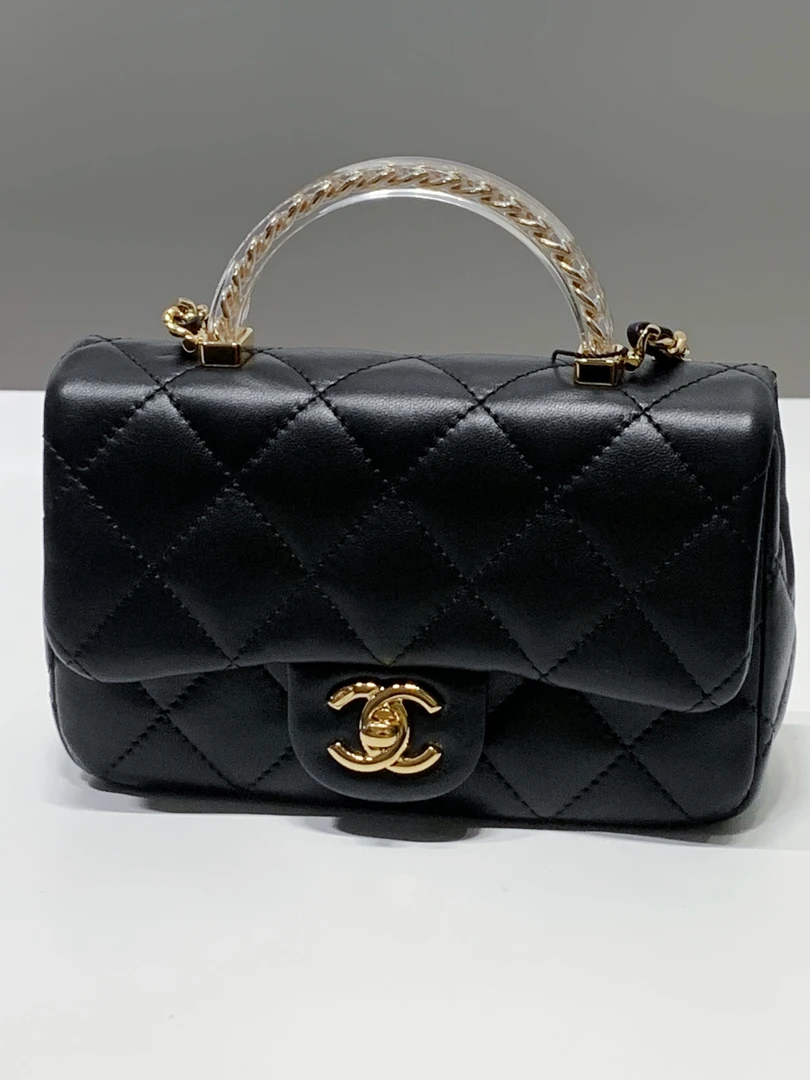 全新未使用 Chanel/香奈儿 黑金亚克力手柄CF大mini链条包9107276