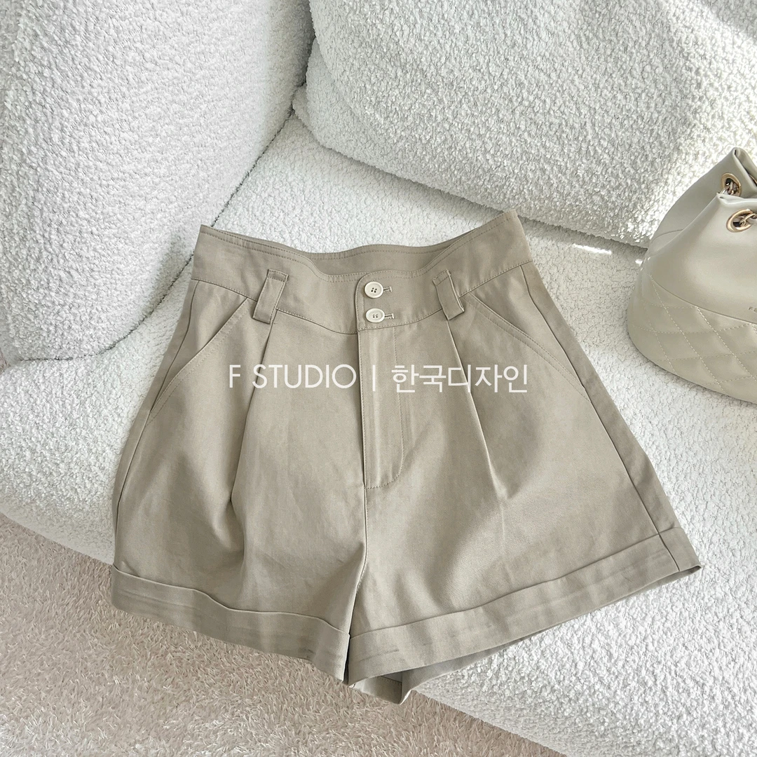 法儿家韩国限定【元气燕麦】两粒扣短裤FS306X031