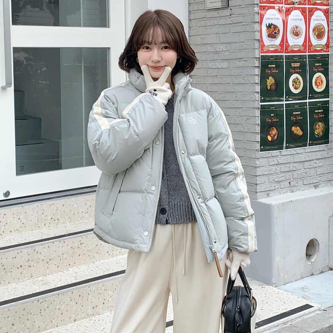 现货-【海盐慕斯】FS412W022撞色织带立领羽绒服