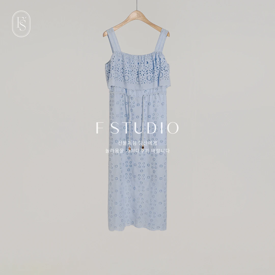 现货-【盛夏微蓝】镂空刺绣吊带裙FS403L020