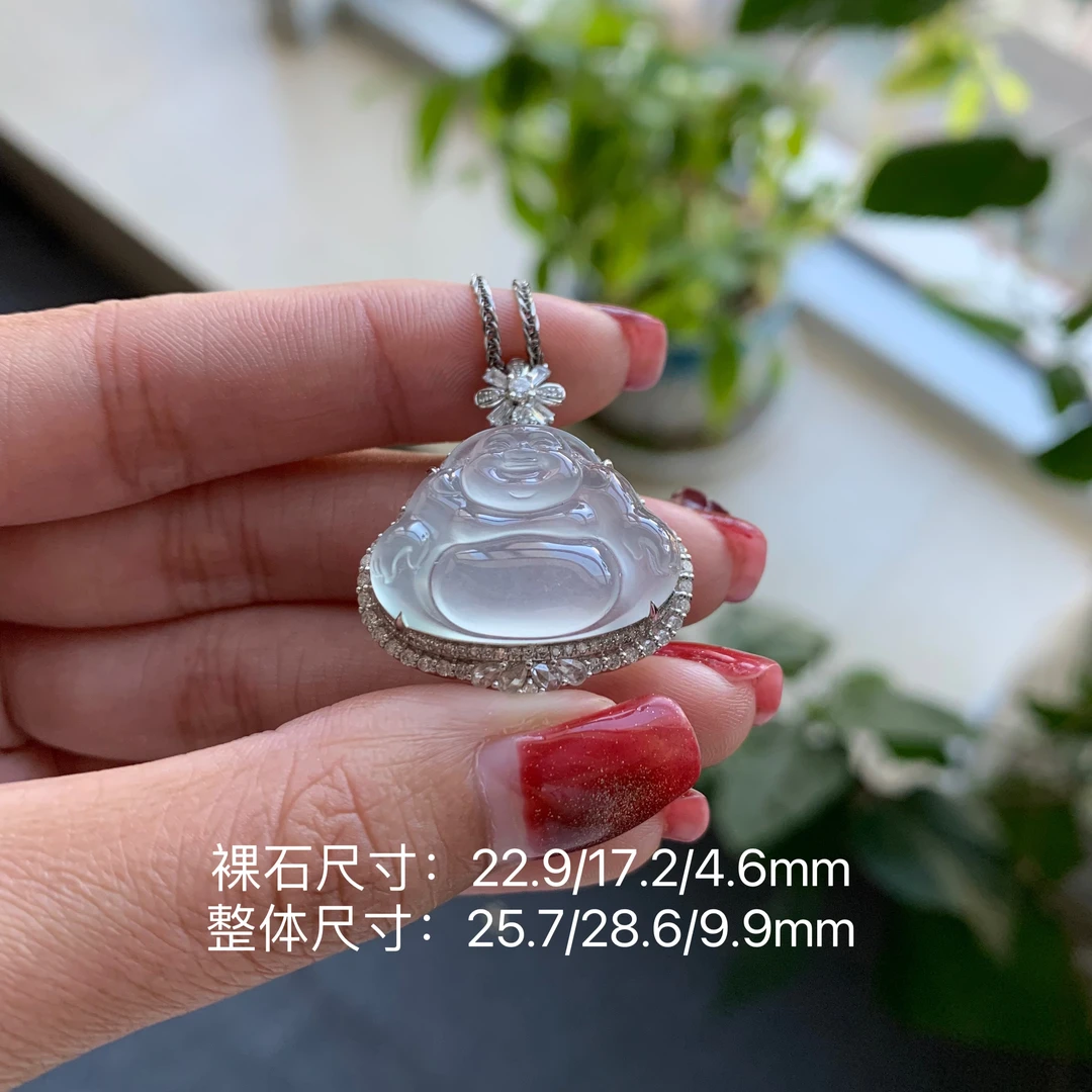 翡翠颈饰18k金镶钻白冰起钢冰透感十足翡翠佛公吊坠