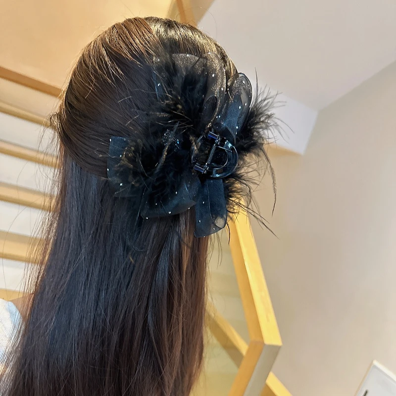 jioli/椒莉气质优雅仙女风羽毛蝴蝶结抓夹时尚百搭黑色发卡鲨鱼夹
