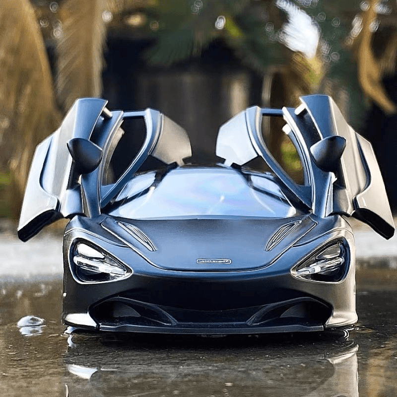迈凯伦720S合金车模型仿真汽车模型玩具车1:32精致收藏摆件礼品