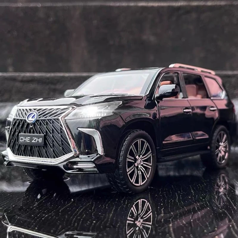 雷克萨斯LX-570合金车模型仿真汽车模型玩具车1:24精致收藏摆件