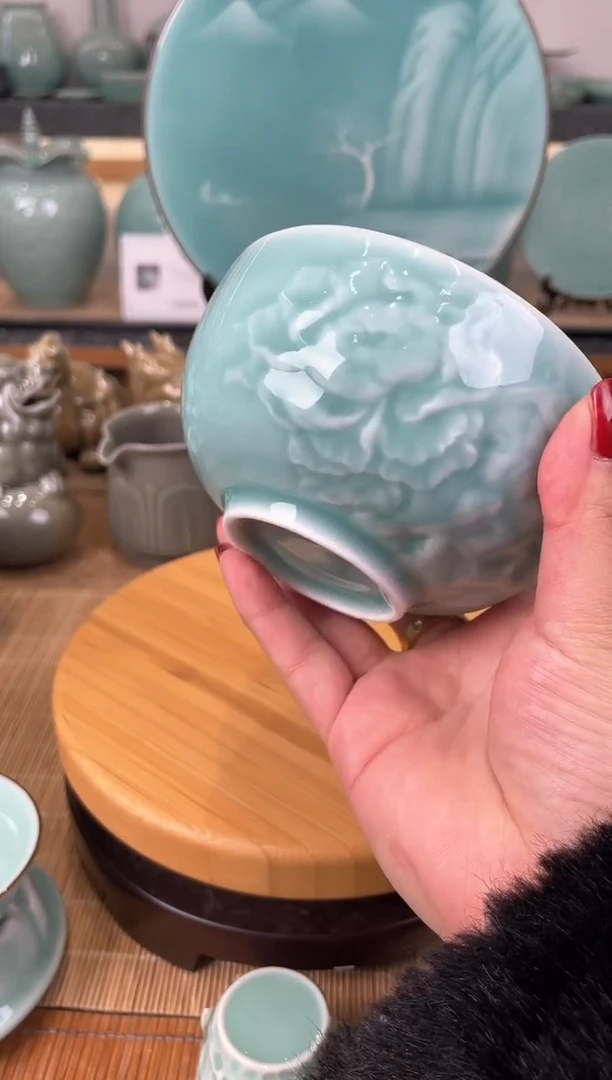 【闪购商品】陶瓷到手两个  一等品 餐具