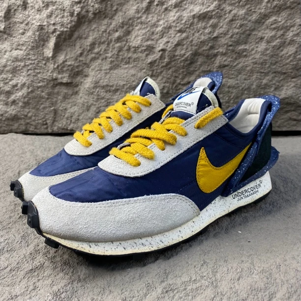 42码/市场价2399/Nike daybreak 白蓝黄 休闲跑步鞋 二手无盒