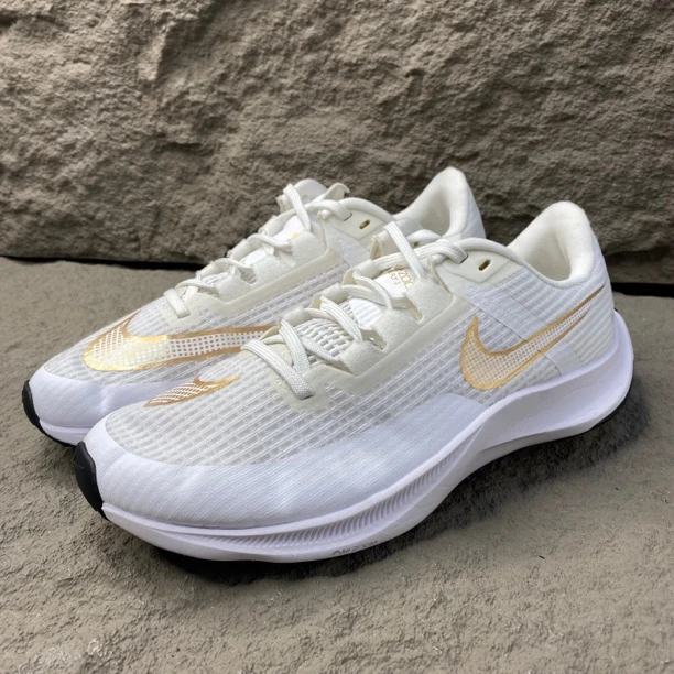 41码/市场价499/Nike Rival Fly3 白金 训练跑步鞋 二手无盒