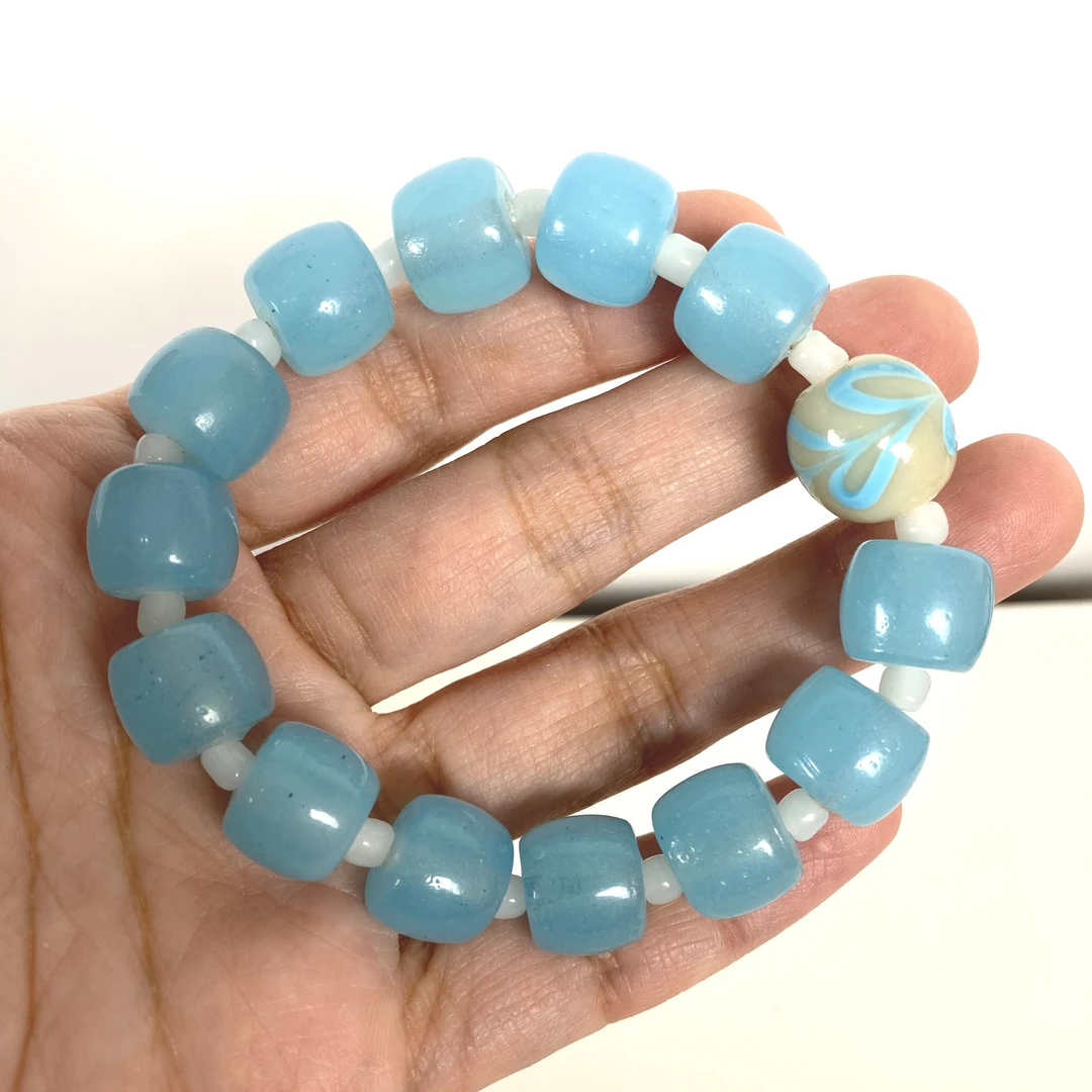 老琉璃蓝色桶珠手串