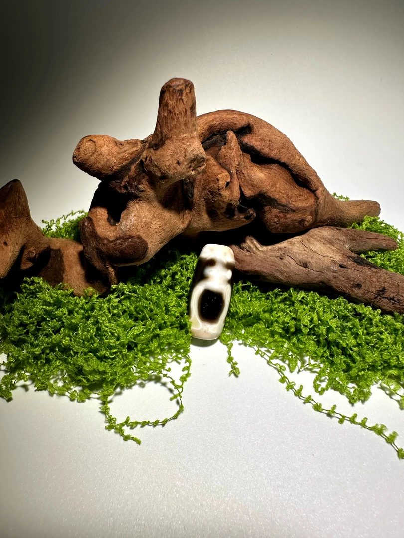 蔓臧丨莫希宝瓶纯手工仿纯孤品老钙化喜马拉雅藏系玛瑙珠