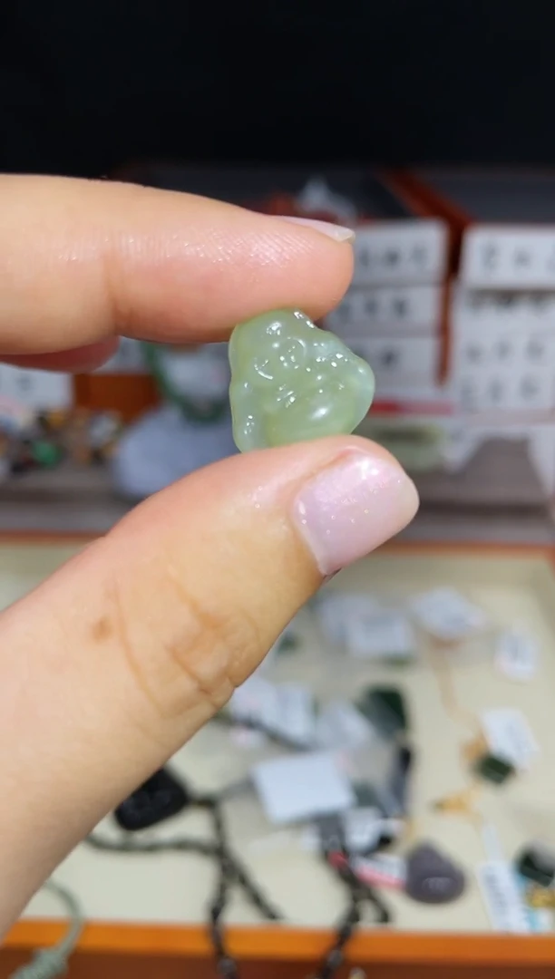 【闪购商品】和田玉吊坠足金镶嵌晴水佛公 多样性发一个