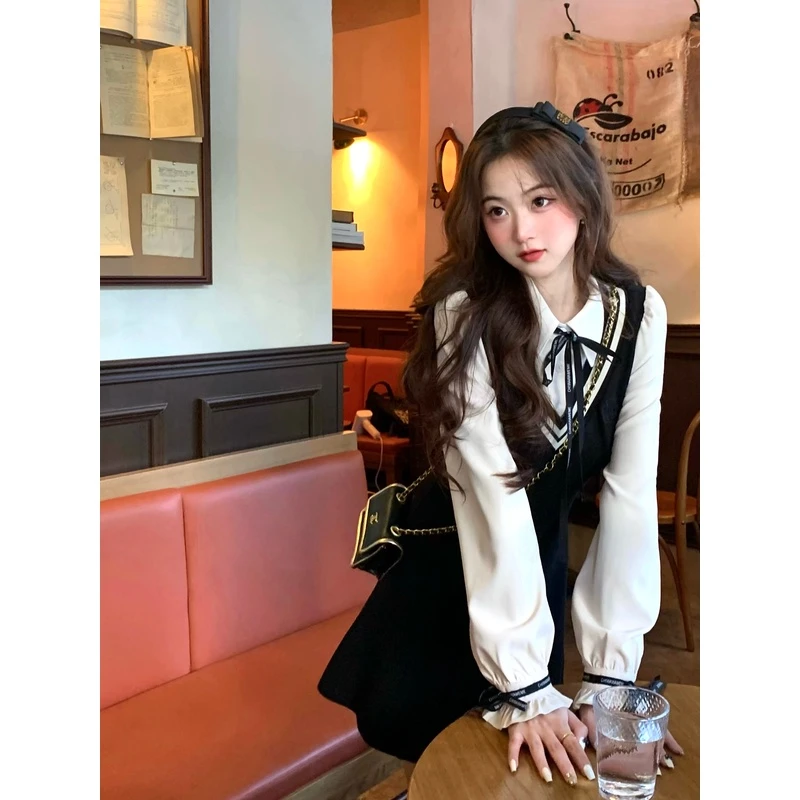 Q女家 温莎学院/刺绣假两件衬衫撞色显瘦连衣裙春夏黑色2022新款