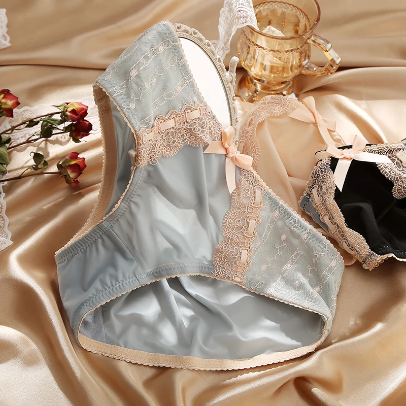 3条 丝滑牛奶丝内裤女士性感蕾丝舒适透气大码女生三角裤2025新款