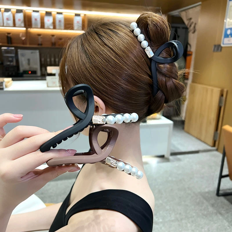 磨砂珠珠大号抓夹后脑勺女盘发鲨鱼夹A71