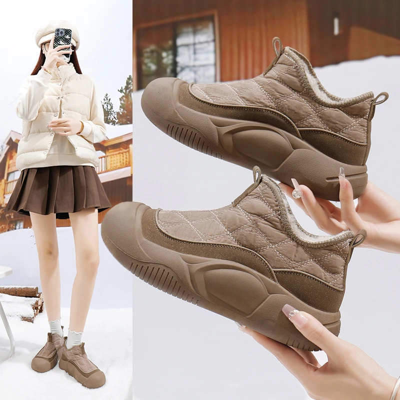 2024冬季新款雪地靴加绒保暖时尚百搭厚底软底增高妈妈女士棉鞋