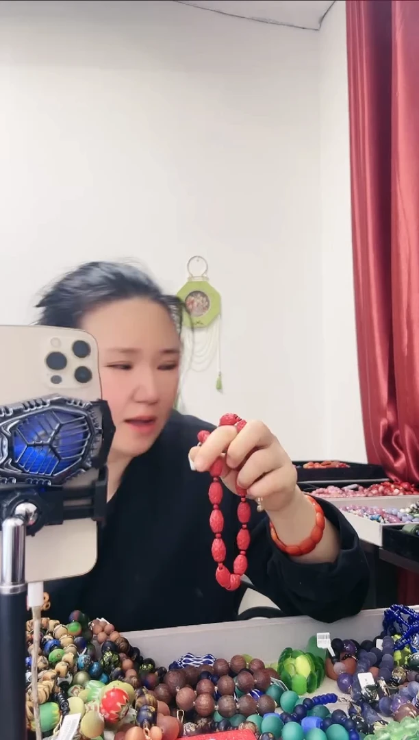 【闪购商品】琉璃颈饰1