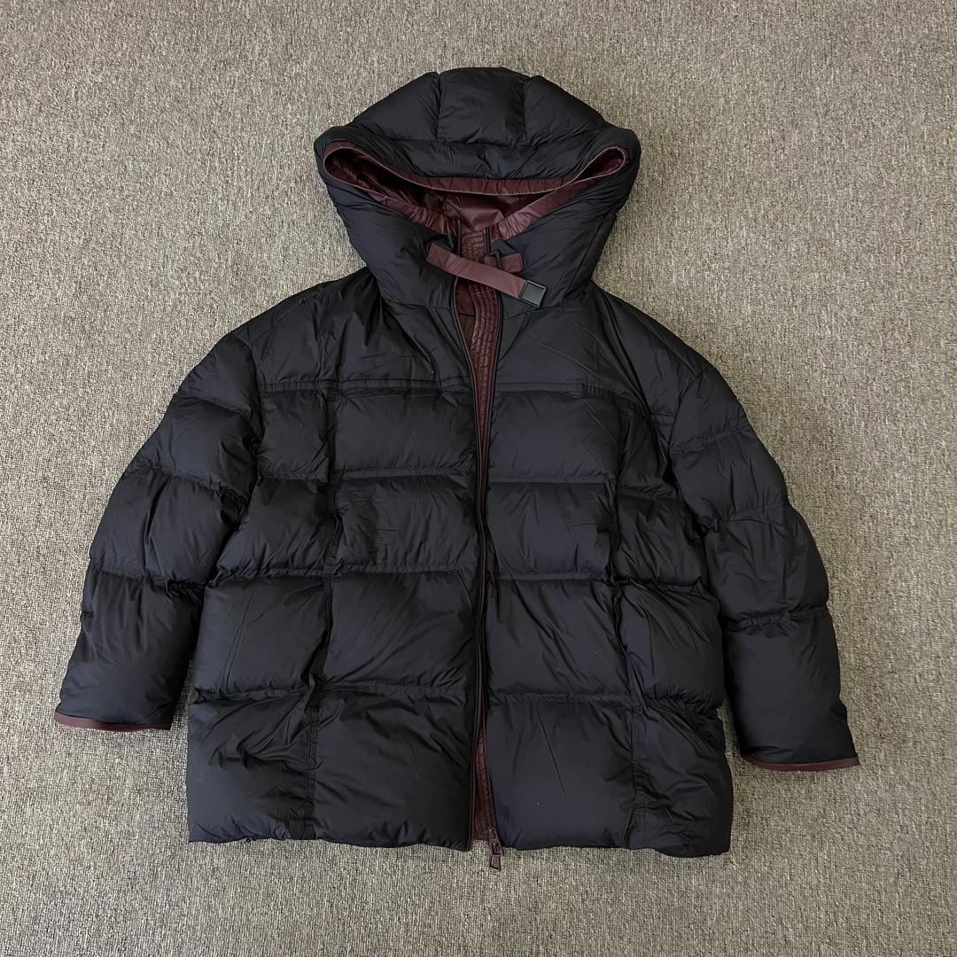 撞色连帽羽绒服女冬季韩版加厚简约保暖外套面包服