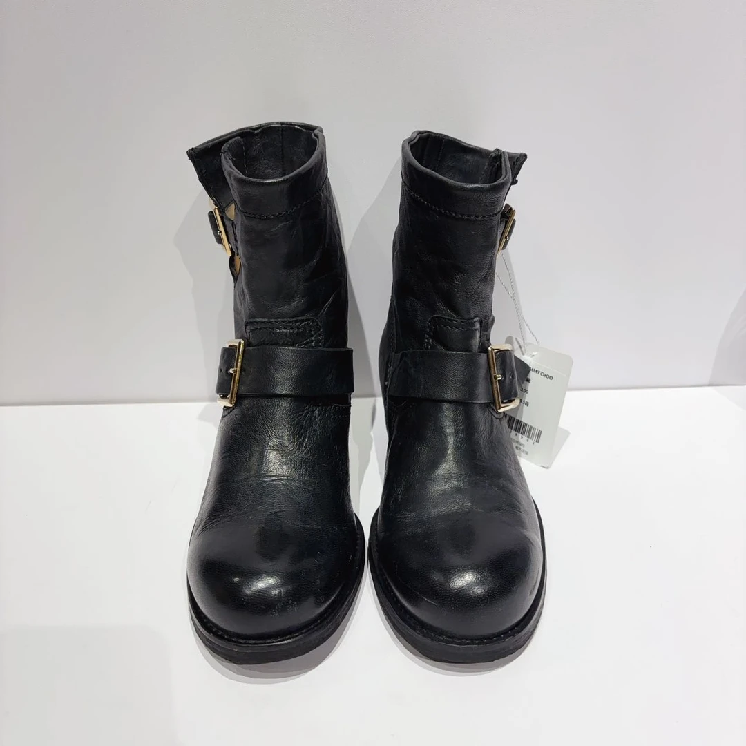 95新 JIMMY CHOO/吉米周 中筒短靴黑色牛皮带卡子一脚蹬 35.5码