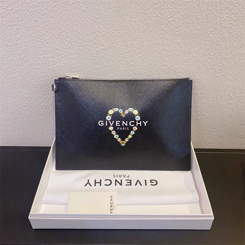 未使用 Givenchy/纪梵希 蓝总/黑色印花大号手拿包  带盒