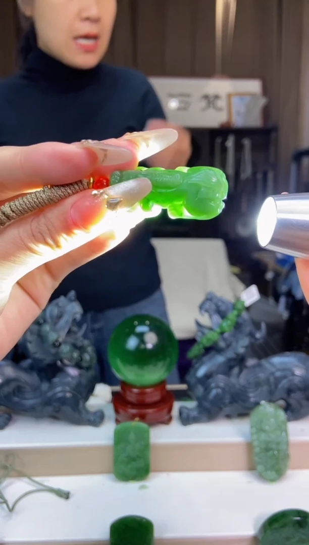 【闪购商品】和田玉挂件未镶嵌1