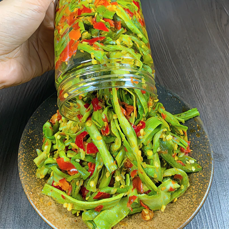 香辣贡菜湖南特产下饭菜超脆嫩响菜辣椒酱小吃零食开胃下饭菜280g