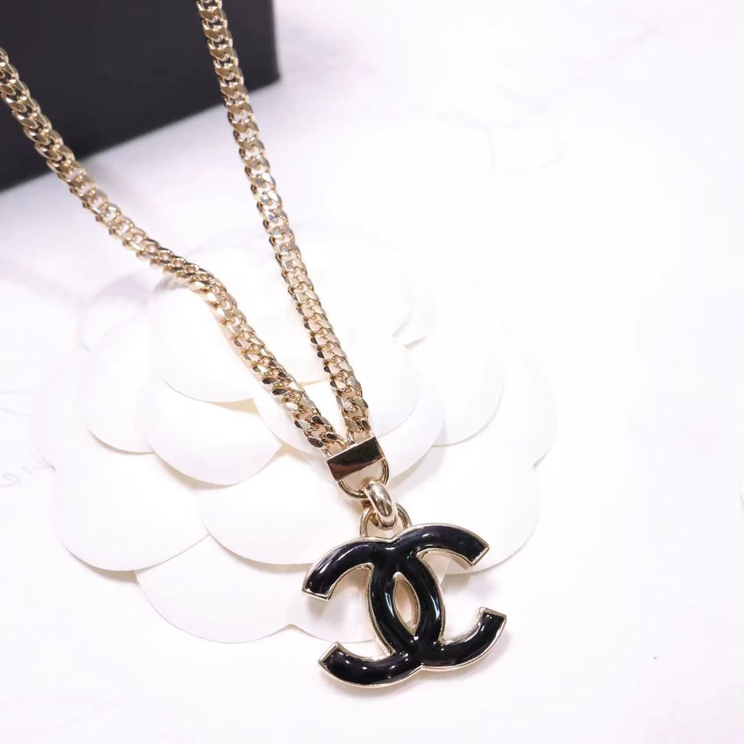 全新未使用 Chanel/香奈儿 24p黑色珐琅中号双C项链 05729