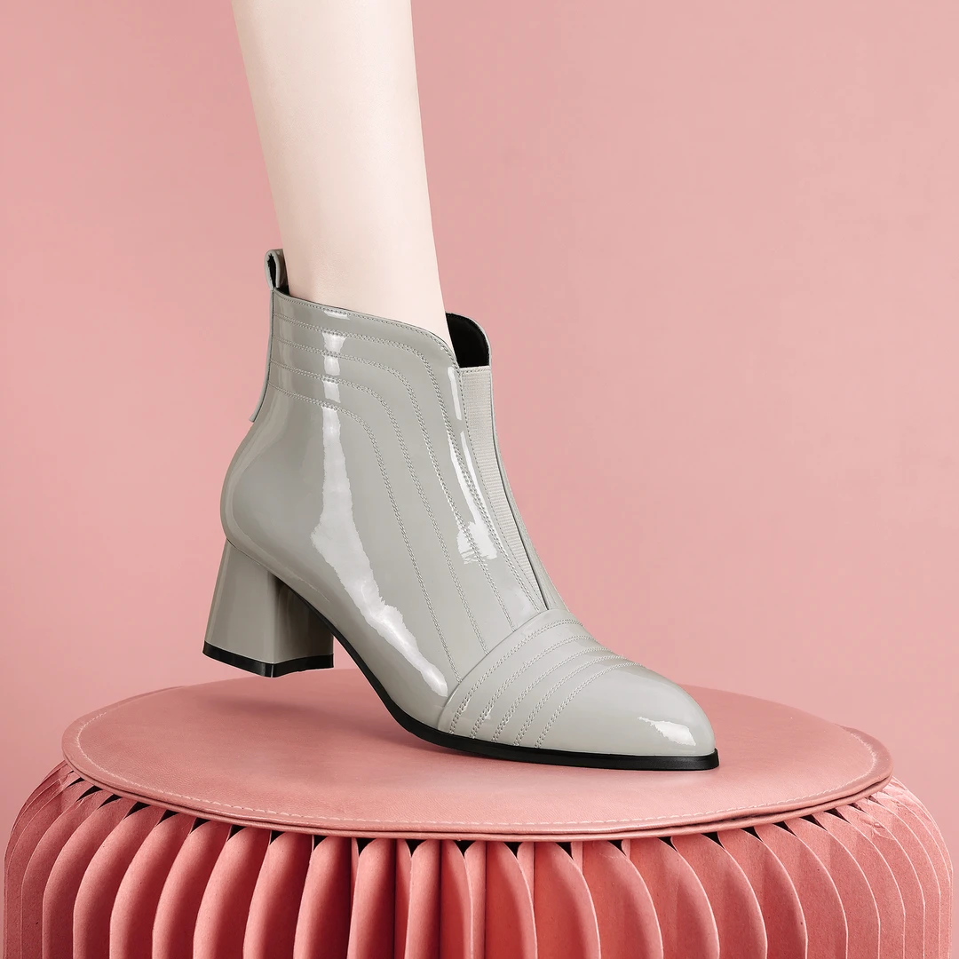 梵芮诗2024年秋冬新款尖头时尚舒适简约百搭粗跟保暖短靴-H1081