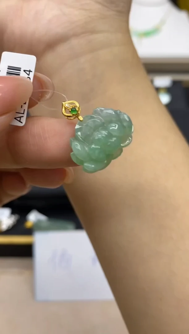 【闪购商品】翡翠颈饰18K金镶嵌净货11848